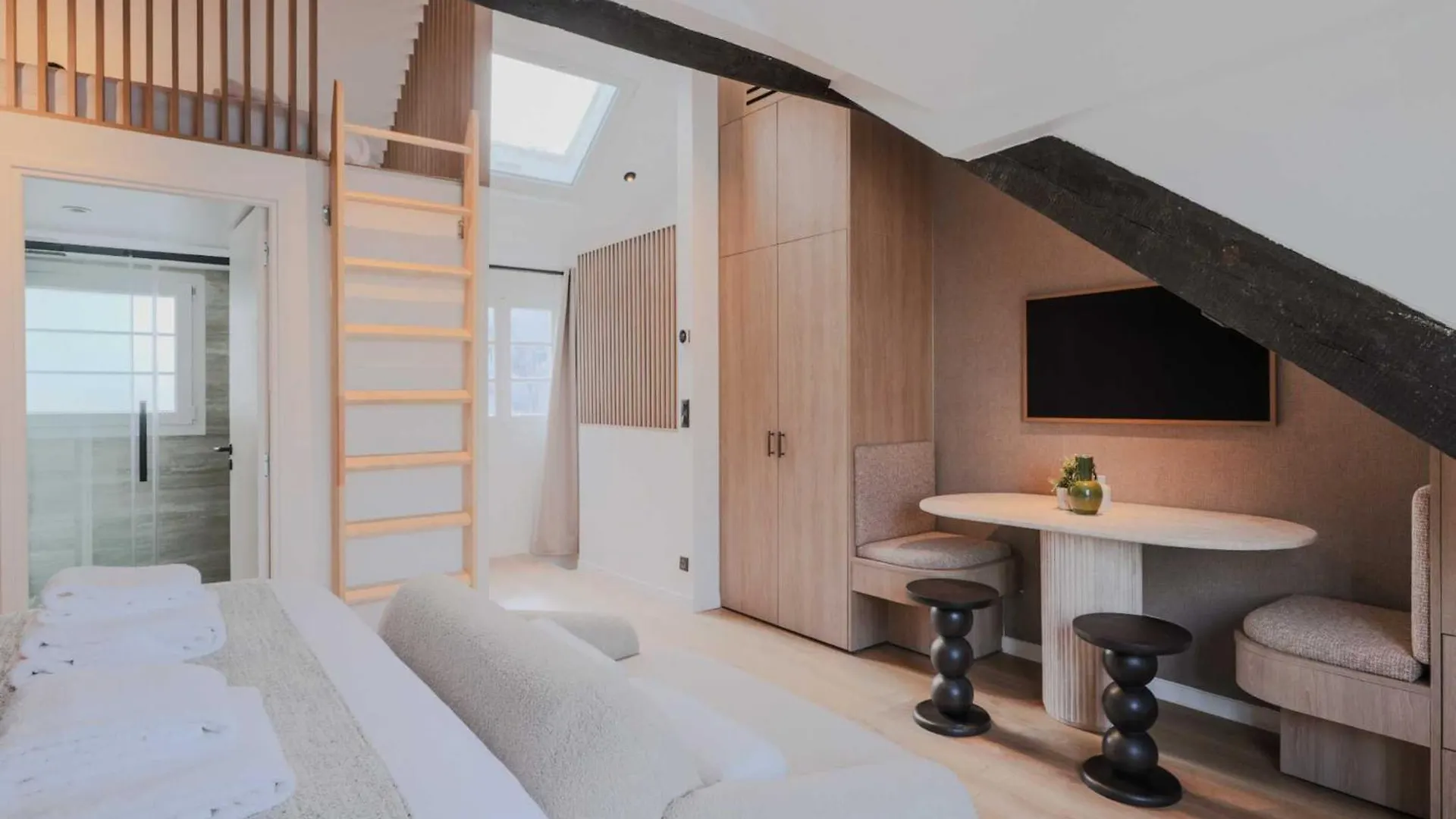 Charming And Intimate - 2br-3p - Louvre Apartment *